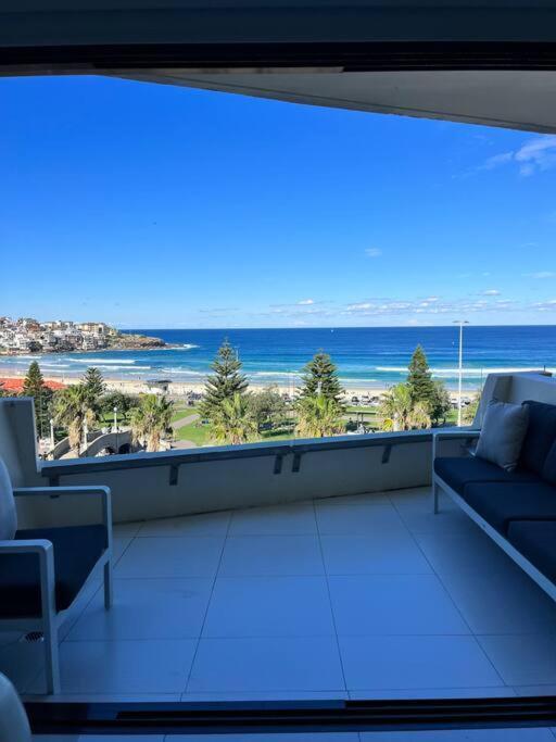 Bondi Beach Waves Beachfront Apartment سيدني المظهر الخارجي الصورة